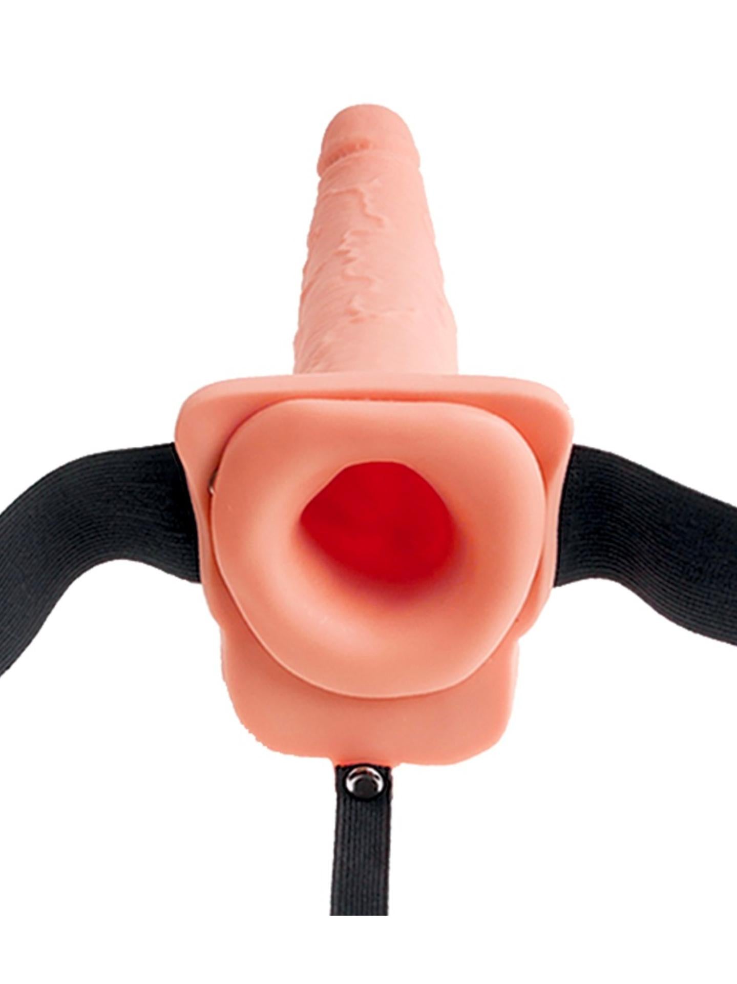 PipeDream - Squirting Strap on Carne